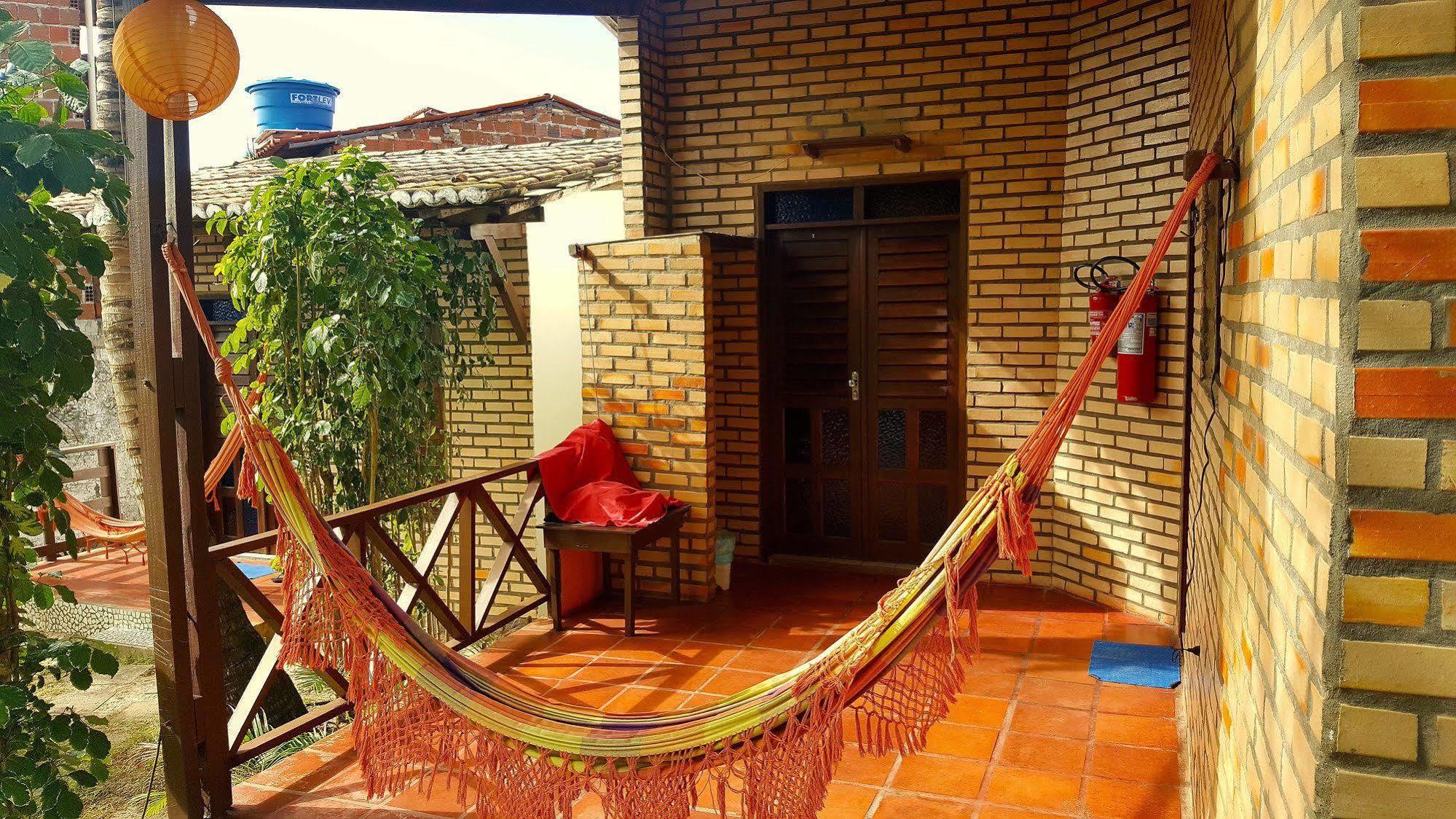 Media Veronica Hostel Suites Pipa Arês Exterior foto