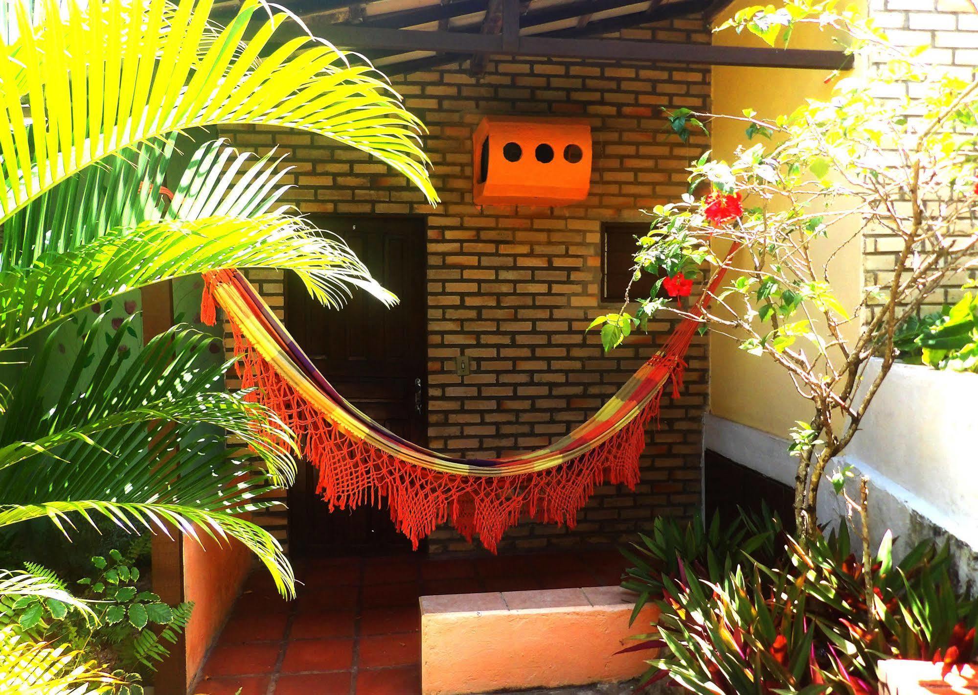 Media Veronica Hostel Suites Pipa Arês Exterior foto